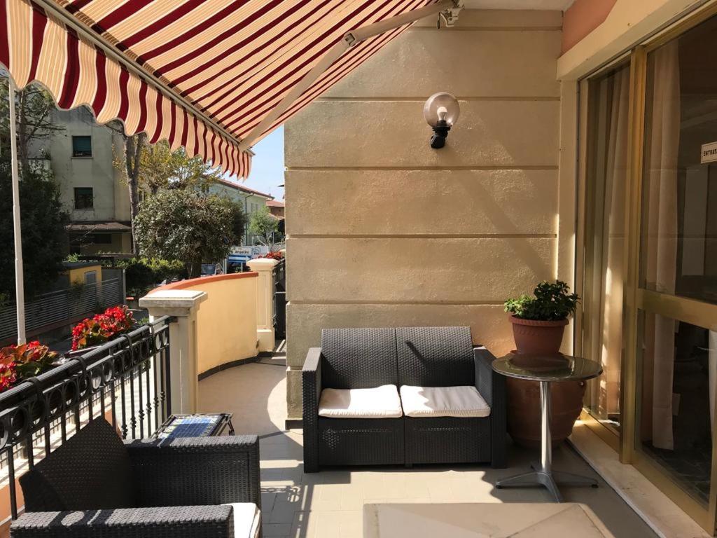 Hotel Perla Verde Rimini Dış mekan fotoğraf